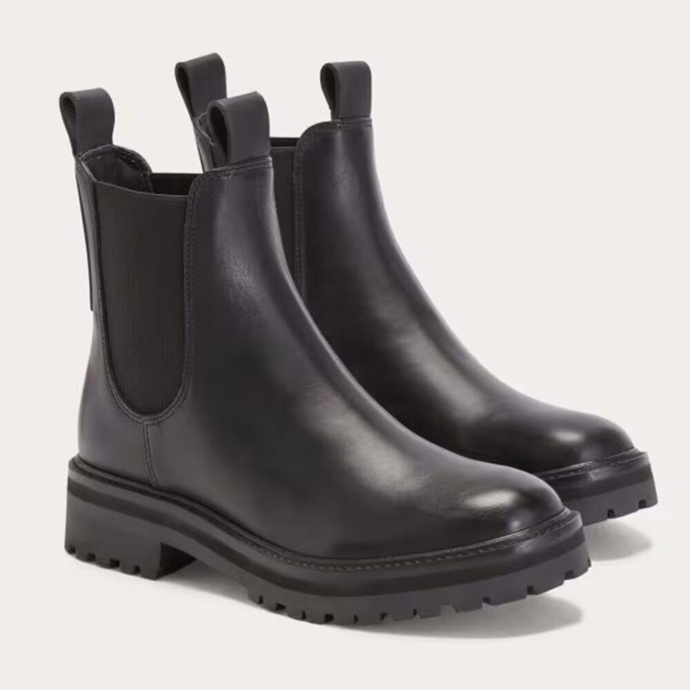 EVERLANE The Lug Chelsea Boot Black Leather Pull On Stretch Ankle Size 11